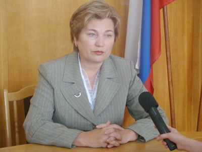 10:26 Галина Чернова: «Бюджетных мест в вузах достаточно, нужно только хорошо учиться, хорошо сдавать экзамены и иметь желание поступить на эти самые места»